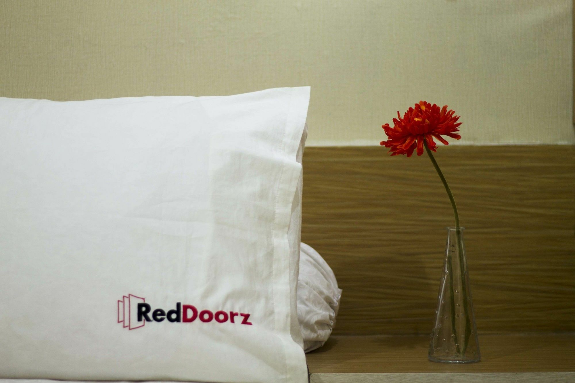 Reddoorz Near Sukajadi Hotel Bandung Exterior foto